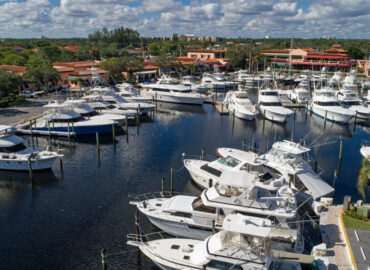 HMY Yachts at Soverel Harbour Marina