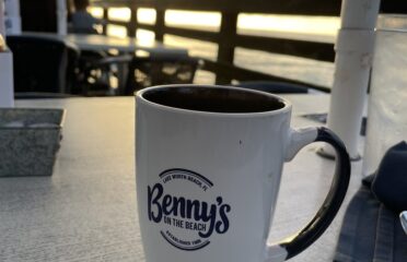 Benny's On The Beach – Pier